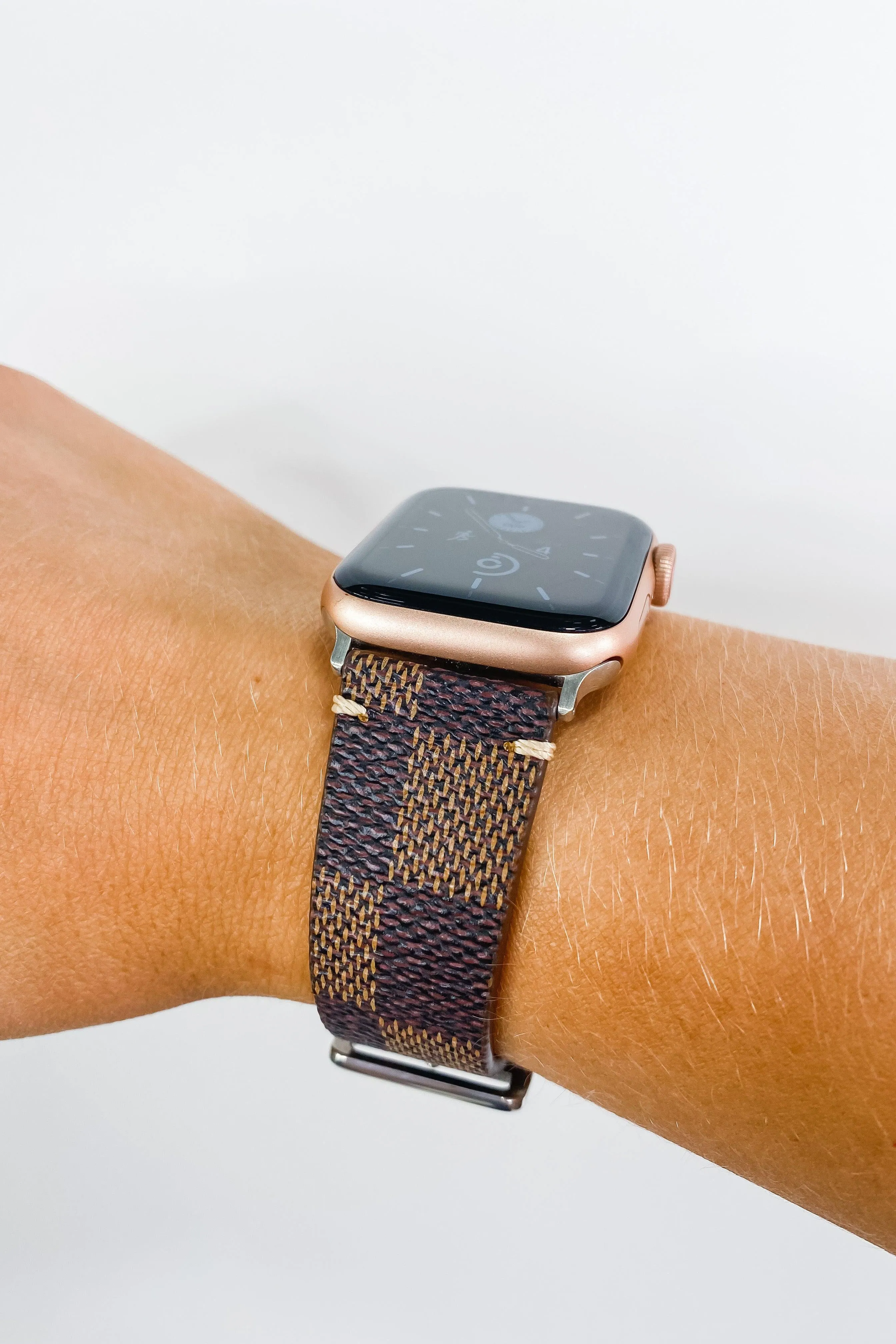 Apple Watch Band- {Brown & White} Checkered Leather Band