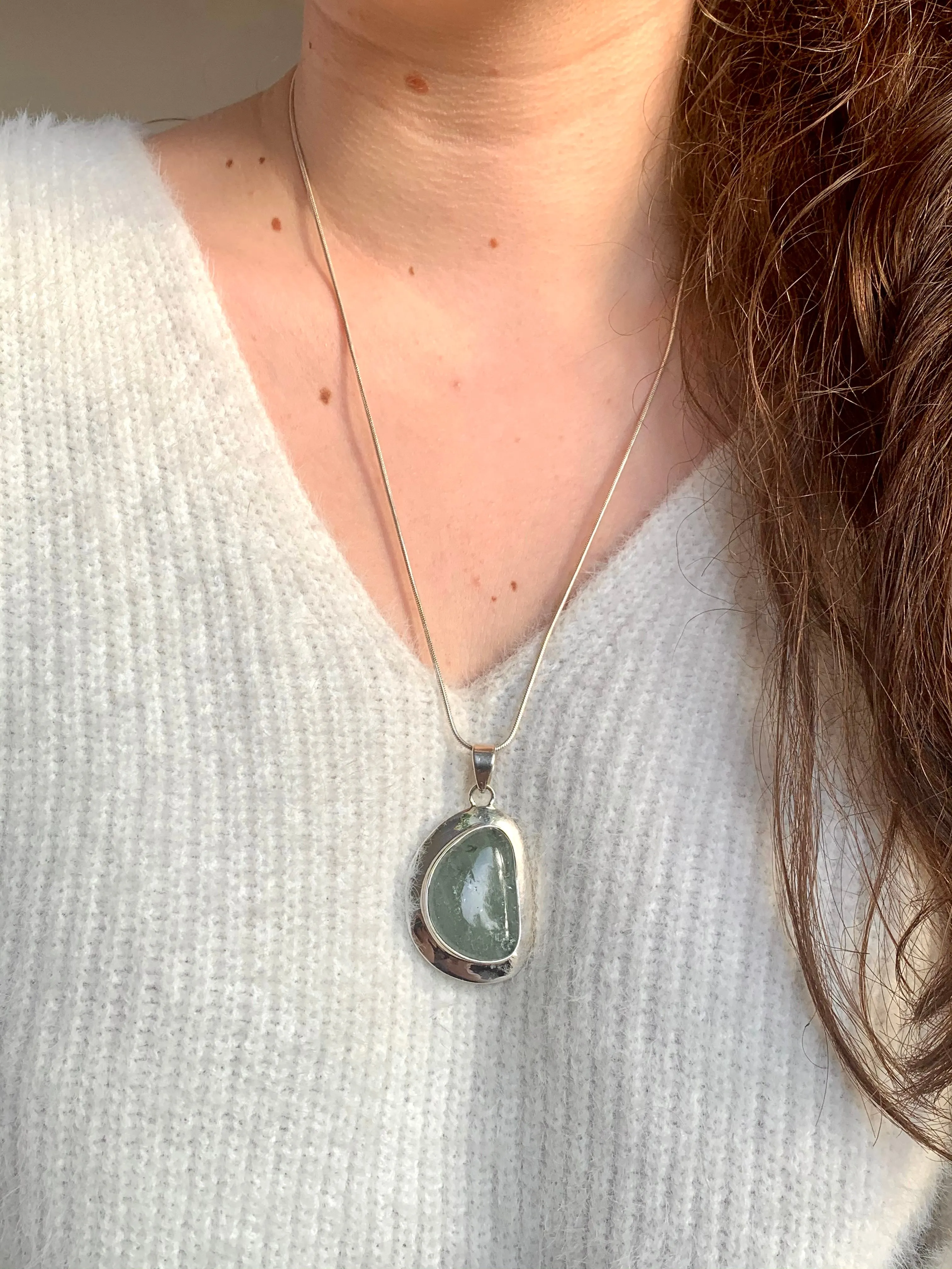 Aquamarine Medea Pendant - Freeform