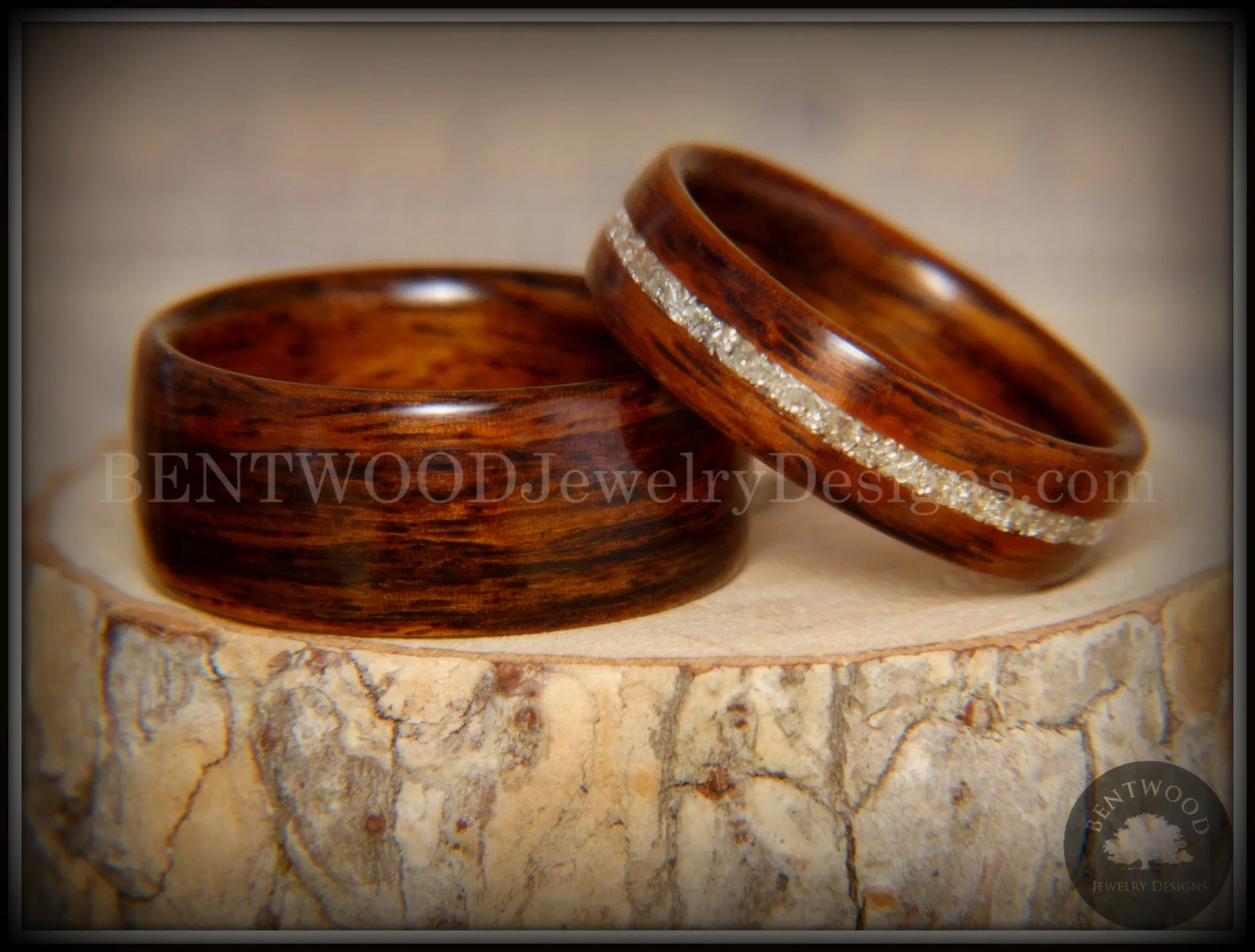 Bentwood Rings Set - Classic Couple Rosewood Ring Set with Glass Inlay