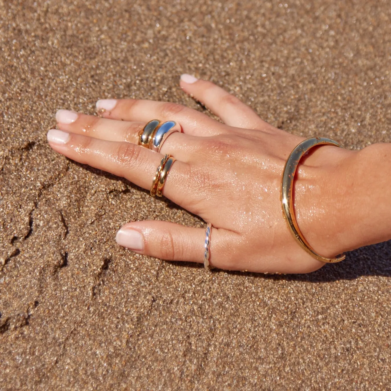 LUXE Domed Bangle - Gold