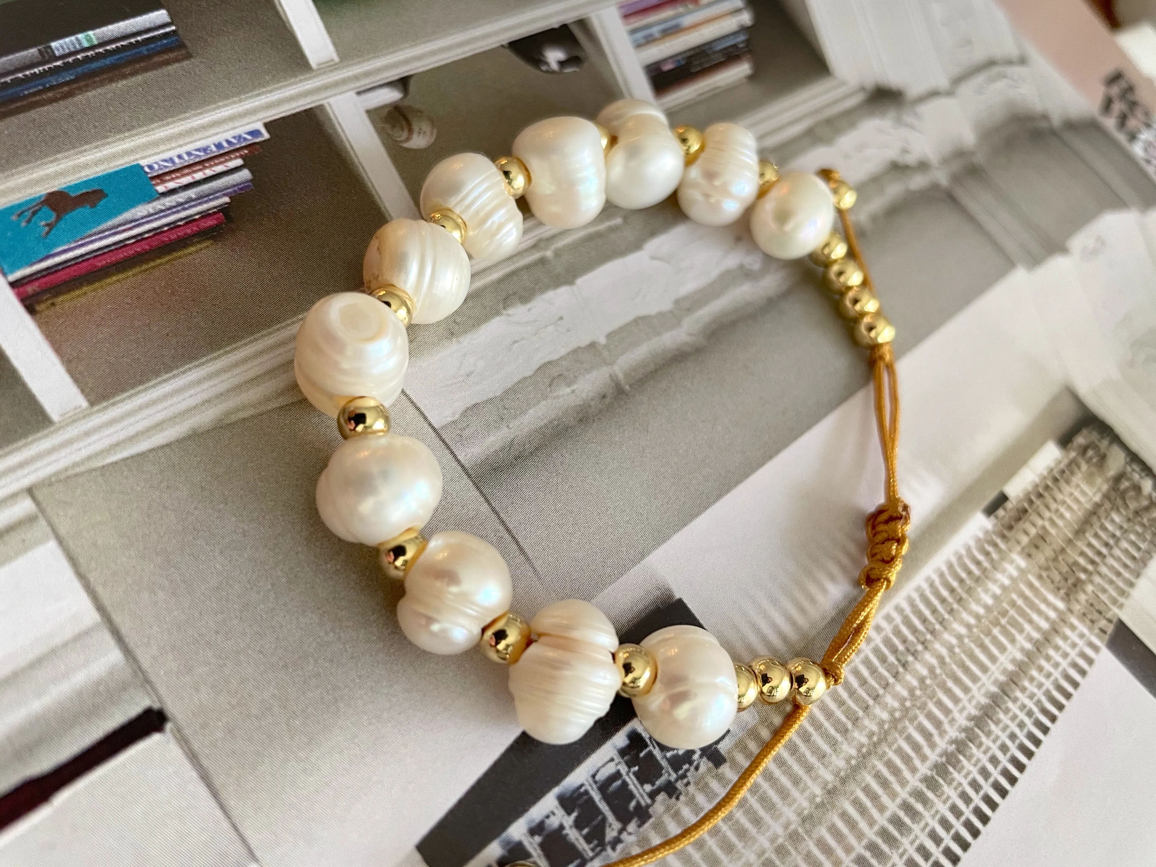 Natural pearls gold beaded adjustable bracelets