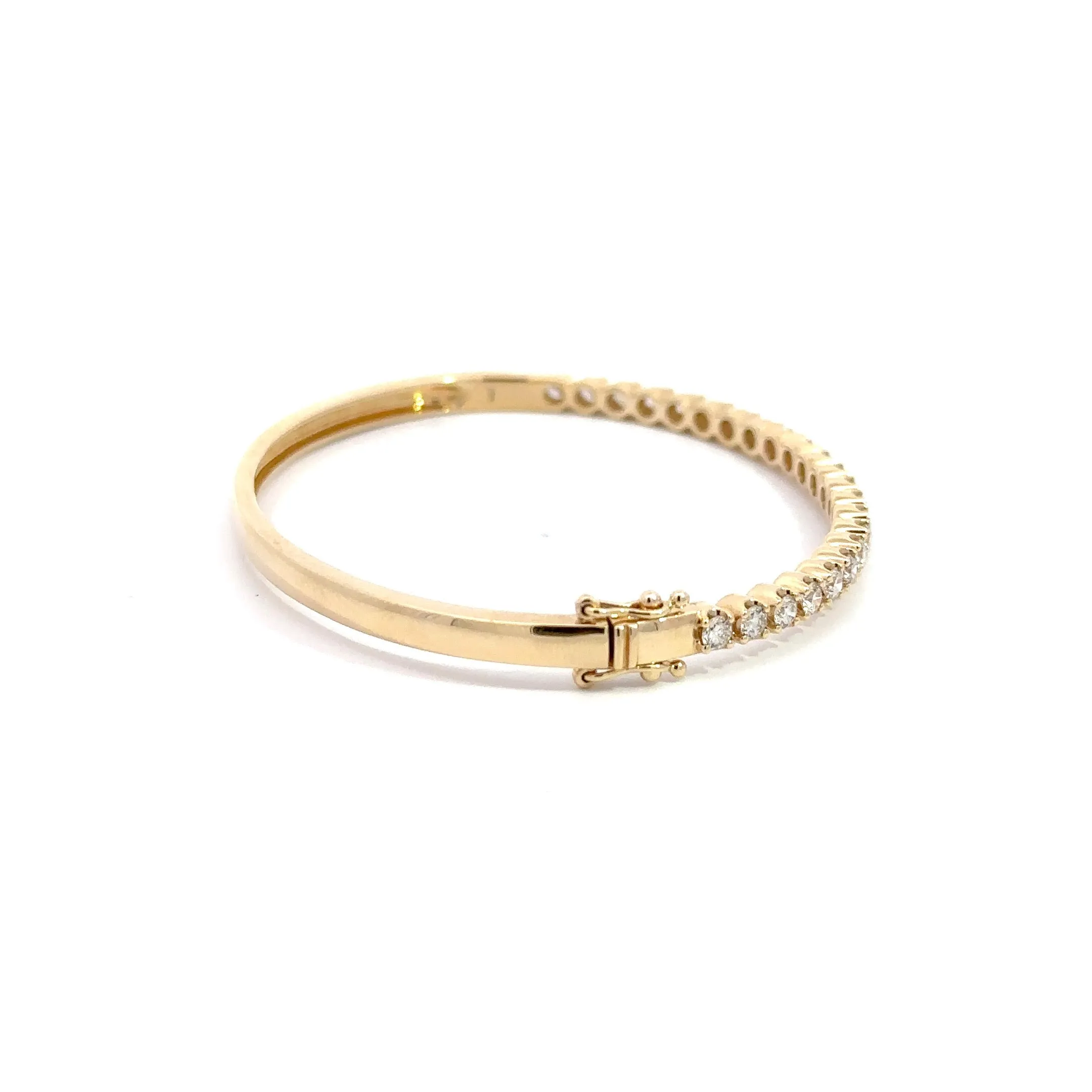 WD1107 14kt shared prong bangle cuff