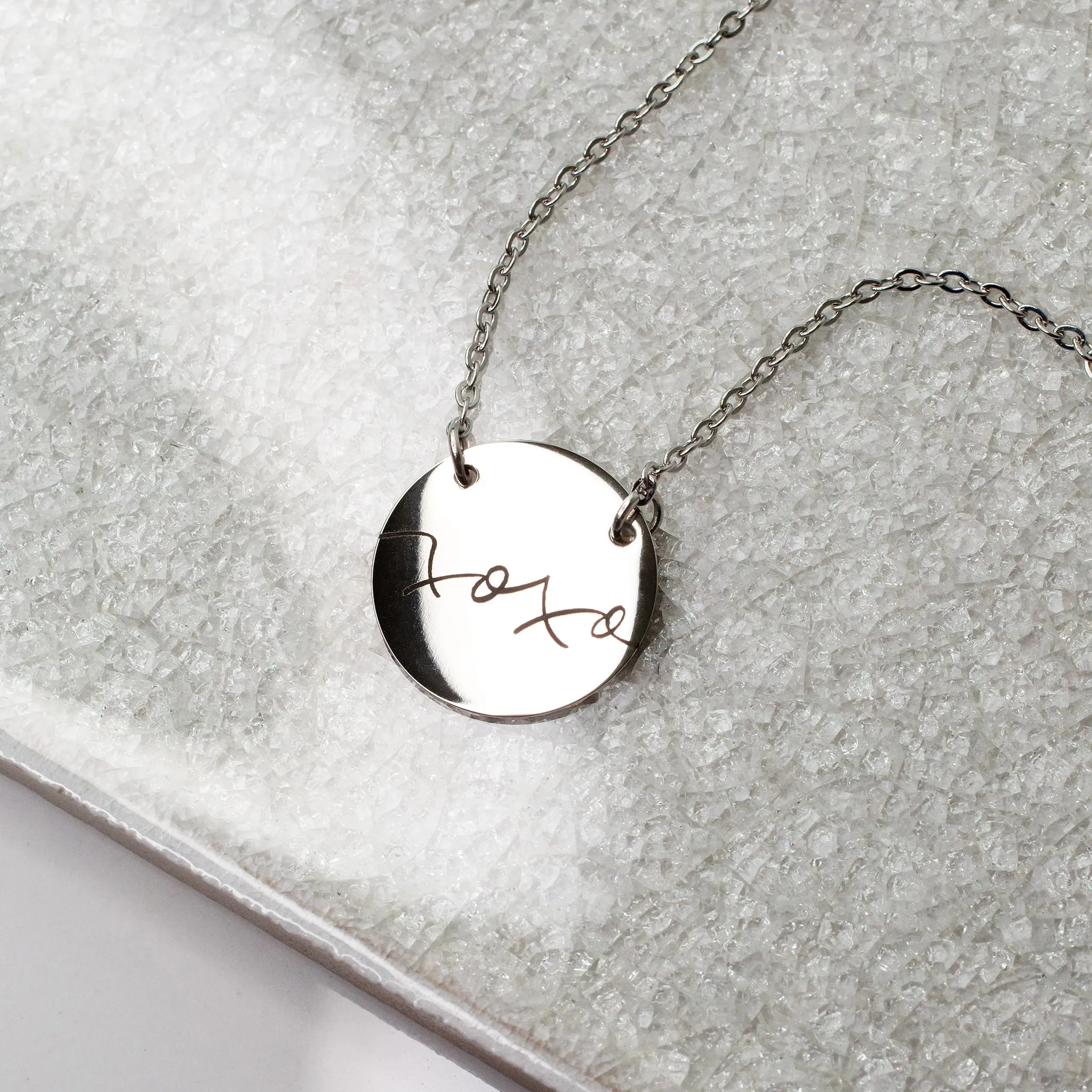 xoxo Engraved Pendant Necklace