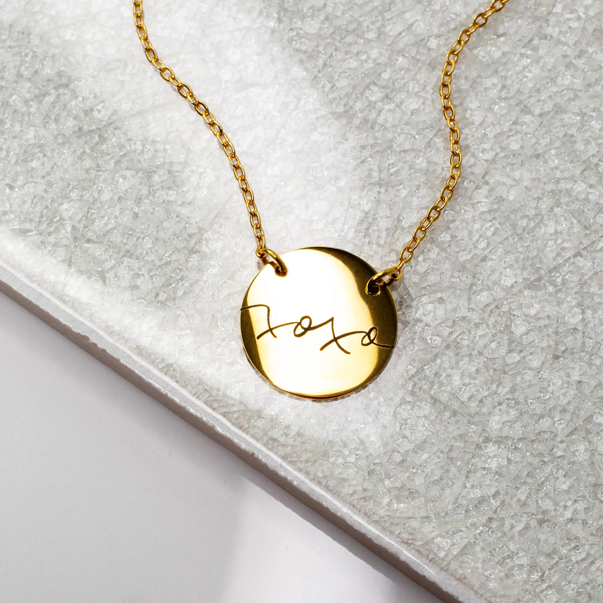 xoxo Engraved Pendant Necklace